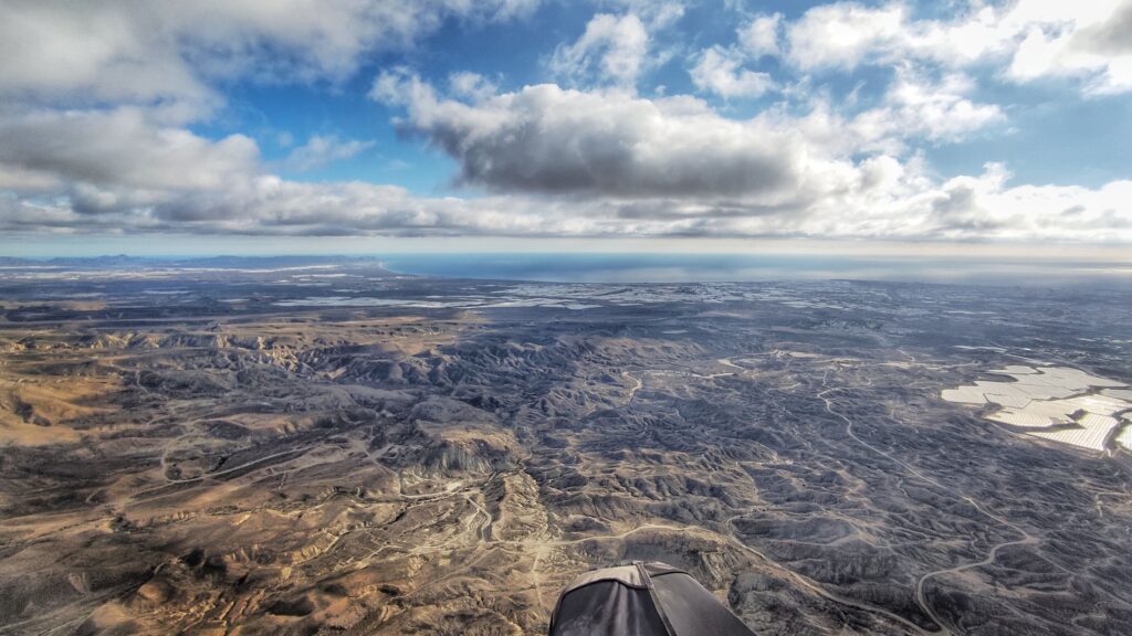 Gleitschirmfliegen Andalusien Almeria, Gleitschirm Fliegen über der Sierra Alhalilla